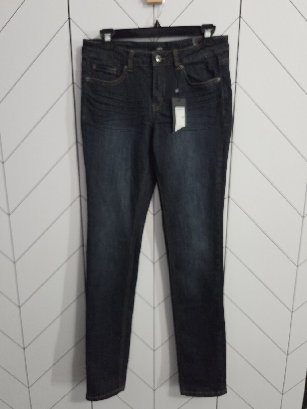 NWT Zero Dark Wash Slim Skinny Jeans Women's Size 8 Tall / 38 EU 29 US x 34 Long